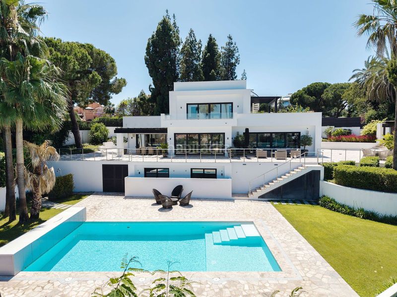 Foto 43bcb239-beca-408d-8e26-c71546c26651. Casa adossada a Las Brisas Marbella