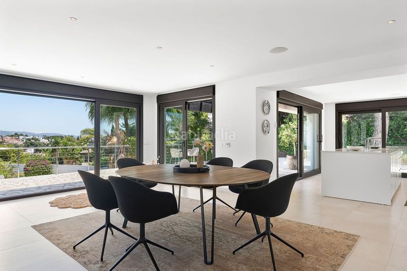 Foto ece44456-c0e3-4ff8-a946-fb068139905b. Casa adossada a Las Brisas Marbella