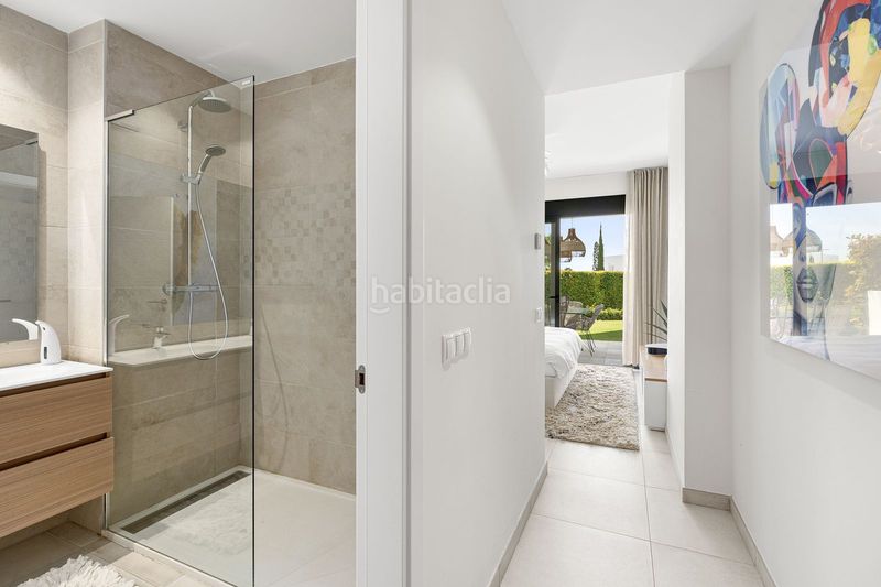 Foto f807087e-2409-405e-be93-d8d467b88333. Pis amb aparcament a Paraiso - Barronal Estepona