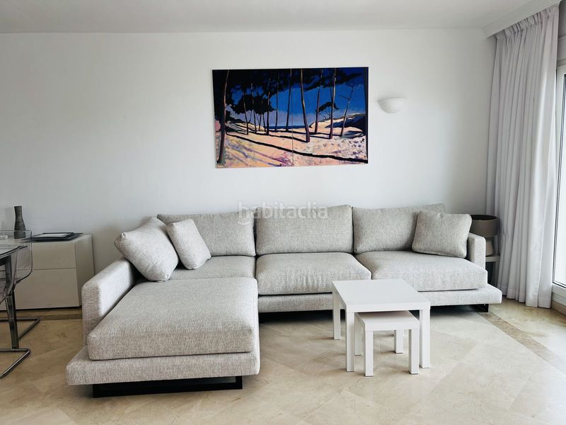 Foto 608e9f0e-8d3c-4bc1-a8e9-2428fb88893e. Piso en Casco Antiguo Marbella