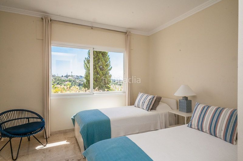 Foto 3516692e-655a-494b-be6b-8be5e1984184. Piso en Elviria Marbella