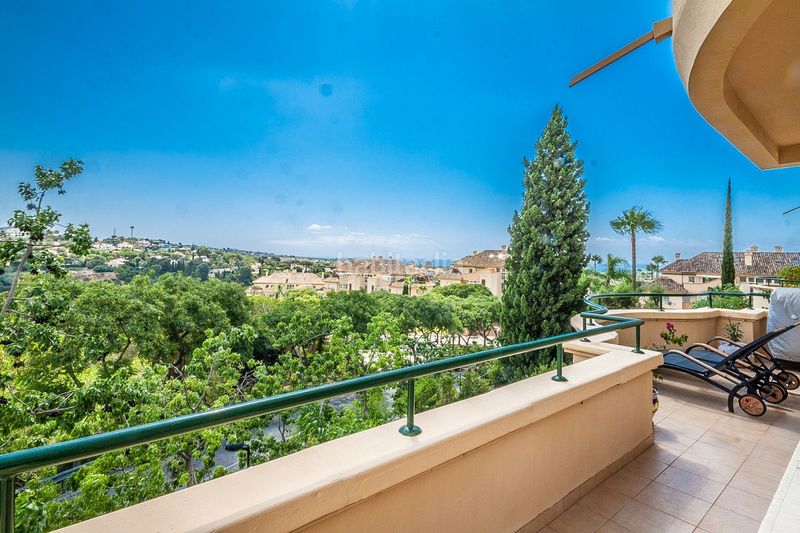 Foto 725e06ad-c8ad-4b5e-b691-ea33991804b8. Piso en Elviria Marbella