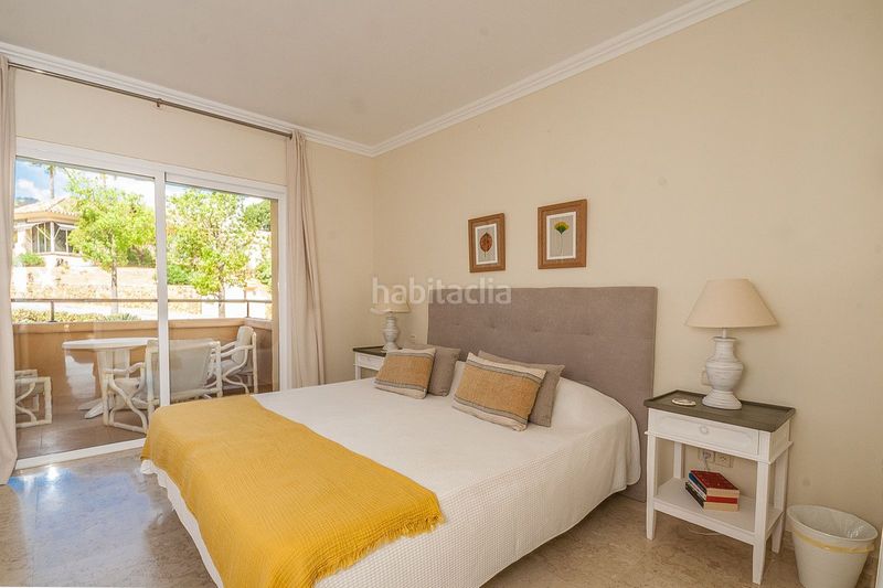 Foto aac23033-220b-4f66-9e10-1e79a42a0816. Piso en Elviria Marbella