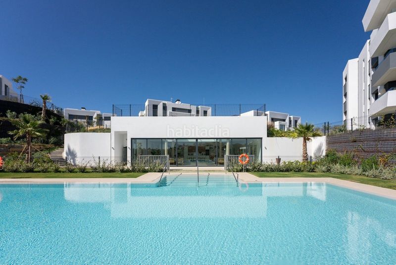 Foto 5e8fd646-725c-4b2d-ae69-69d74314ad3a. Piso en Los Monteros Marbella