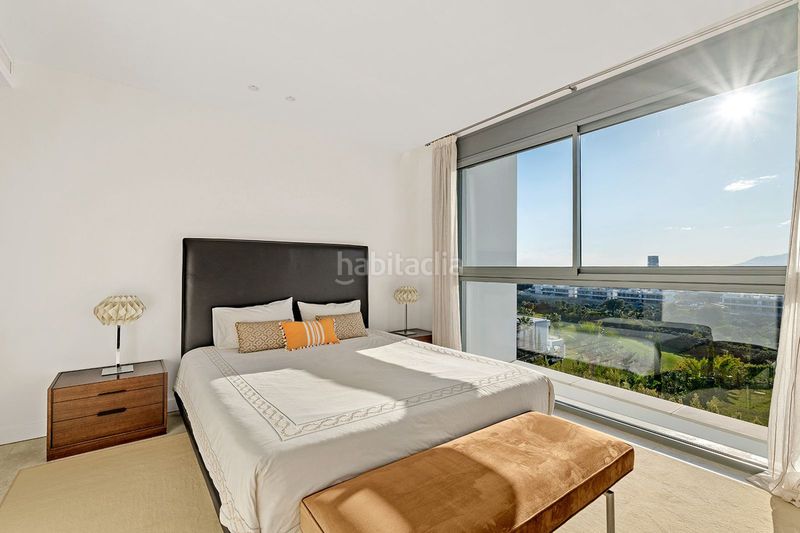 Foto c6187db0-8492-415a-b528-0216c81985c0. Piso en Los Monteros Marbella