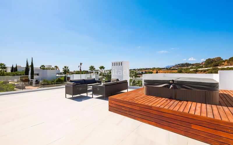 Foto 0edfca1b-1694-4b36-a54f-fd11861cbcb2. Casa adossada a Las Brisas Marbella