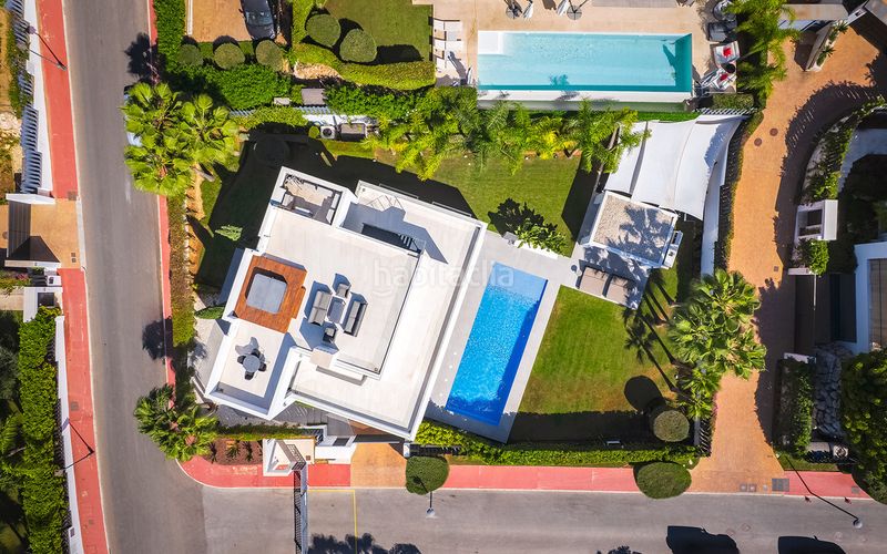 Foto 45179e86-d51b-4d05-87d7-f5260389554f. Casa adossada a Las Brisas Marbella