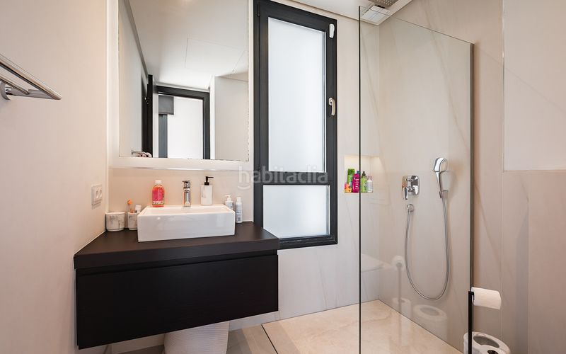 Foto a7ed18cd-ede1-408c-b89e-15f5ebd2bfb9. Casa adossada a Las Brisas Marbella