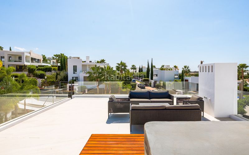 Foto c6da2174-6bb1-4755-b96b-e9cba1ae7400. Casa adossada a Las Brisas Marbella