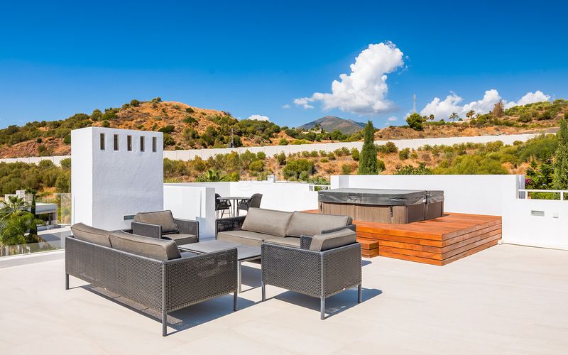 Foto f4317c64-7d73-4aef-8d55-bff07f44903d. Casa adossada a Las Brisas Marbella