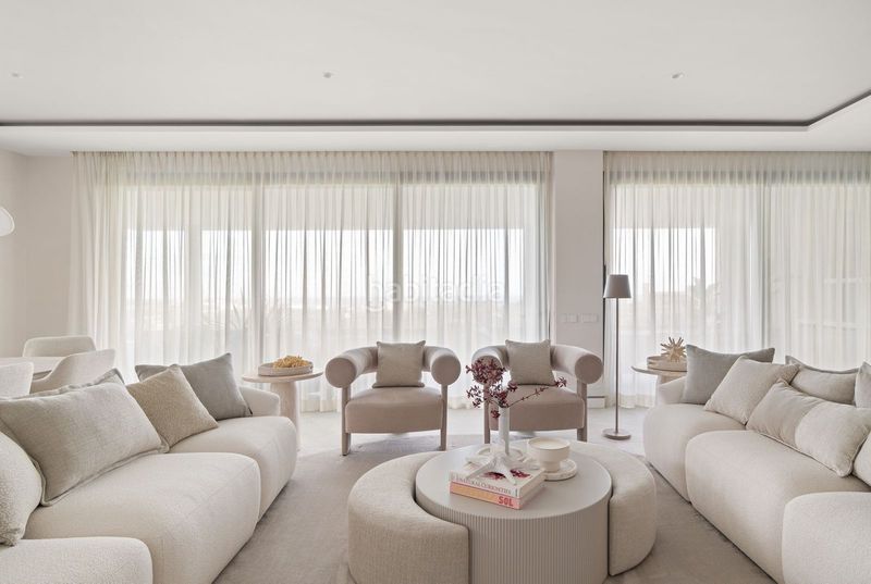 Foto a7383a0c-60d0-4dd3-bbea-7a788932dae6. Piso en Los Monteros Marbella