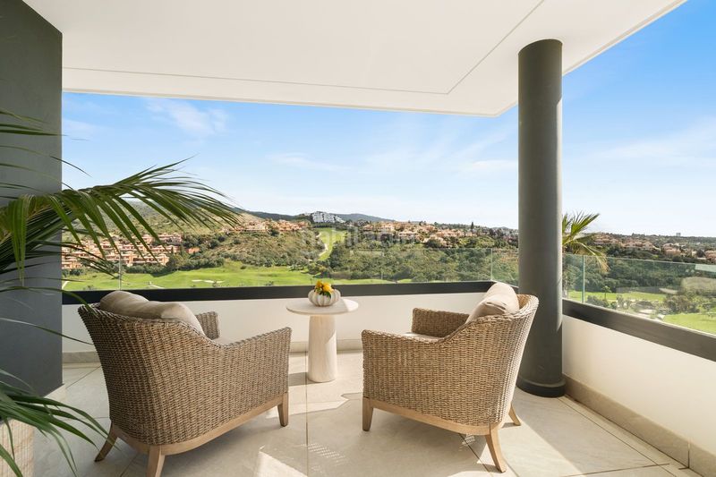 Foto d98965be-ac5c-4ebe-96e4-1f41301bb232. Piso en Los Monteros Marbella