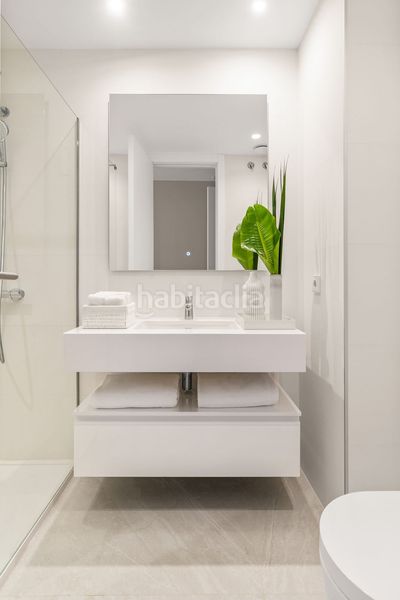 Foto ed062fd3-d97d-4793-b117-ffc11f45f3cf. Piso en Los Monteros Marbella