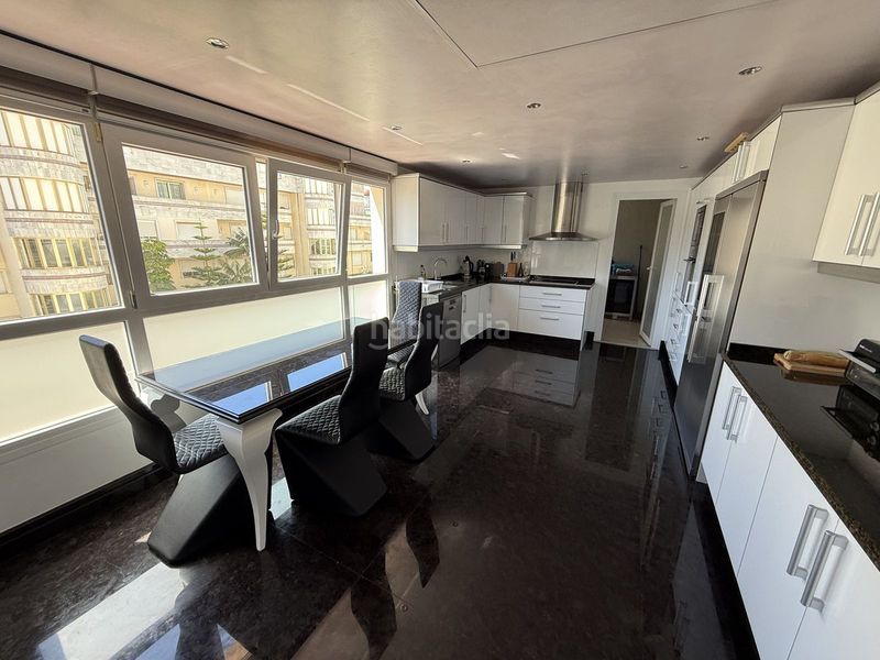 Foto 2cba61b6-582b-4048-82e1-42001eb95b18. Pis a Puerto Banús Marbella