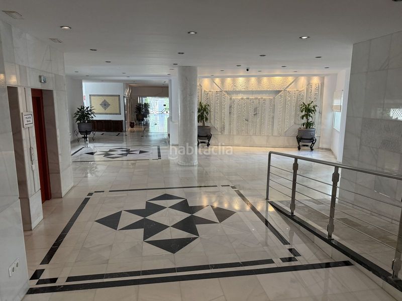 Foto b02597be-9916-4c83-a5a0-8039e8c0bf50. Pis a Puerto Banús Marbella