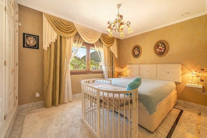 Foto 0b92b86e-58d4-4e60-b485-8fa0cc0554c9. Piso en La Carolina - Guadalpín Marbella