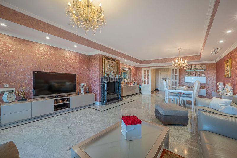 Foto 356aaddd-24c3-4465-9993-9d0fdfa1754e. Piso en La Carolina - Guadalpín Marbella