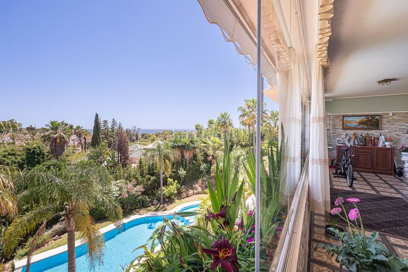 Foto e78524be-5ad1-479c-8fa0-a0813d310609. Piso en La Carolina - Guadalpín Marbella