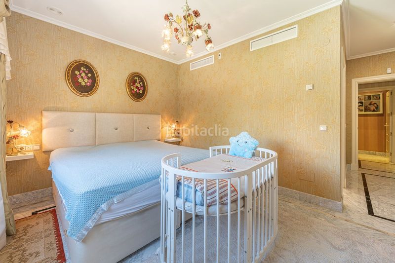 Foto f5d59b7a-7628-46f5-8a97-dd4dc05d6fa0. Piso en La Carolina - Guadalpín Marbella