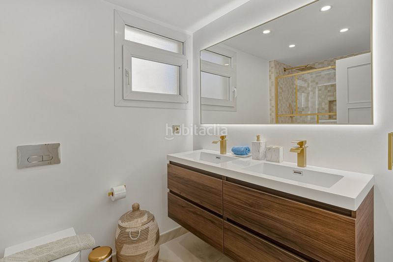 Foto 0c998c1f-d7d2-4ace-ac24-1efc12a6ca5b. Pis a La Carolina - Guadalpín Marbella