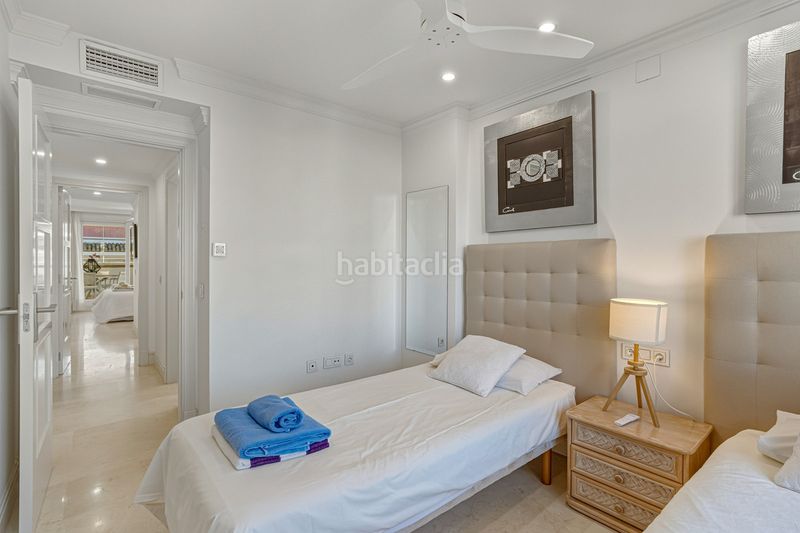 Foto 4b154f18-9f44-45a5-a983-70796e409255. Pis a La Carolina - Guadalpín Marbella