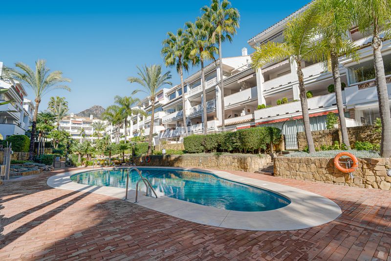 Foto de7b19a7-8564-49b5-8f55-8e5f9c90d440. Pis a La Carolina - Guadalpín Marbella