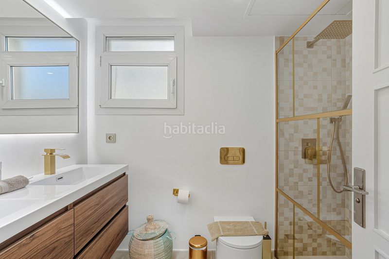 Foto ef3385ed-4f80-4e33-bcfa-91d9e361624c. Pis a La Carolina - Guadalpín Marbella