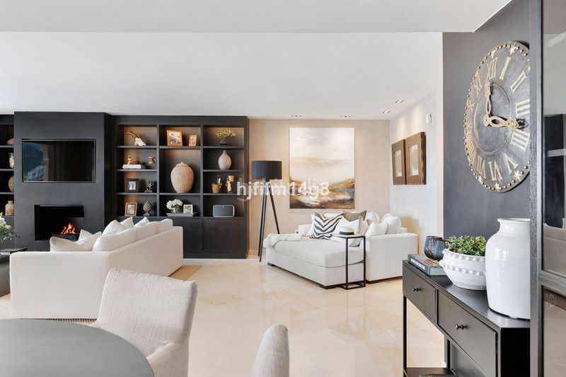 Foto f1c8c3d2-4fed-43a7-b4d0-20db309f051d. Piso en Las Brisas Marbella