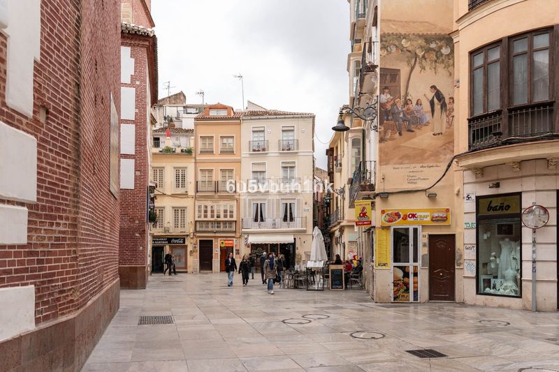 Foto fe4796f4-b0bb-46ca-8ccd-3ce4e256604c. Flat in Centro Histórico Málaga