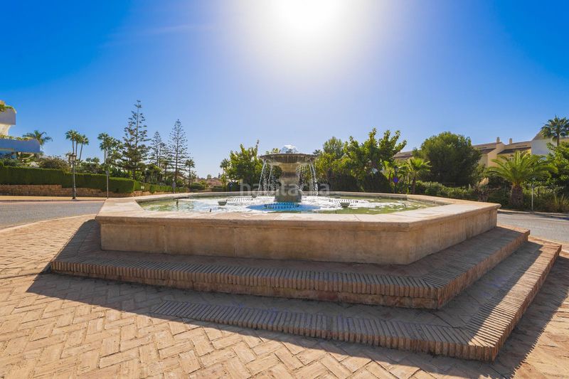 Foto 0f46f7cf-4c26-4c80-94f8-f007b5424bfb. Casa adosada en bahía de Marbella Marbella