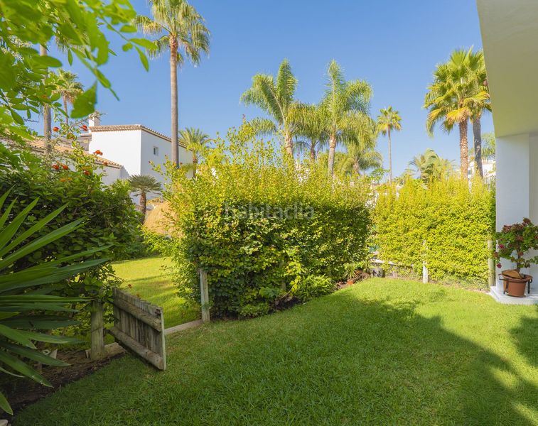 Foto 2a0ed14e-5de1-4dc8-9873-c8c37ae062f2. Casa adosada en bahía de Marbella Marbella