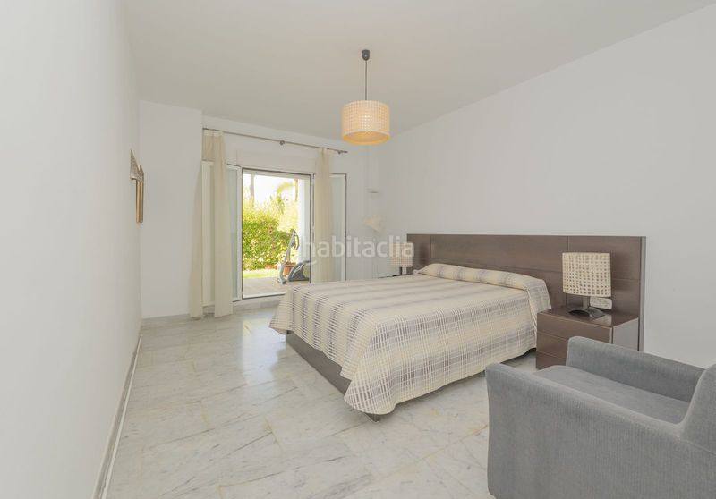 Foto 98a64a90-8189-4bab-84b4-e08805c5ca07. Casa adosada en bahía de Marbella Marbella