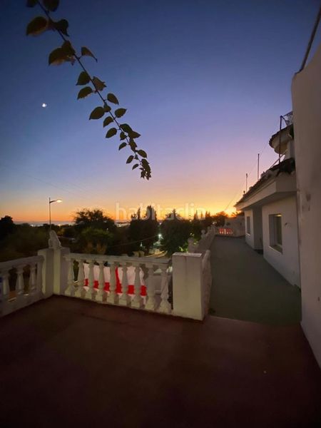 Foto ab78c439-bdd7-4d71-9e17-3149b3082162. Casa adosada en Las Brisas Marbella