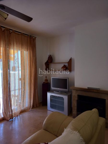 Foto fdcc132a-0d0b-45ed-8249-5756c0819326. Casa adossada a Centro Estepona