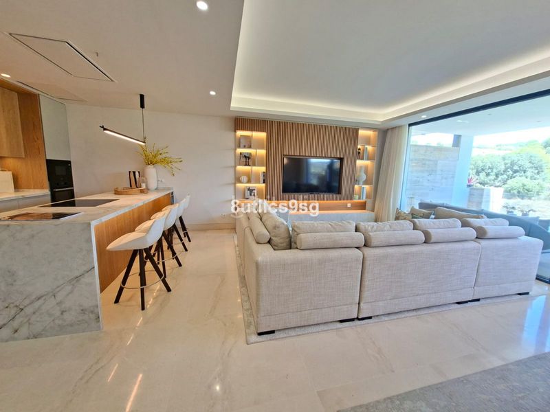 Foto f72b3924-2394-465c-9481-490afe697338. Piso en Aloha Marbella