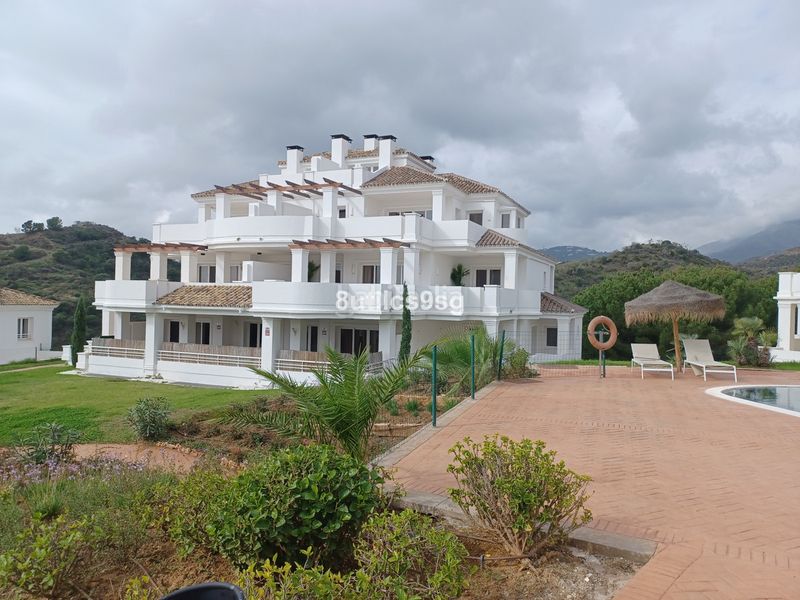 Foto 9629be78-c9ff-4388-a079-9f291f66ef82. Flat in Aloha Marbella