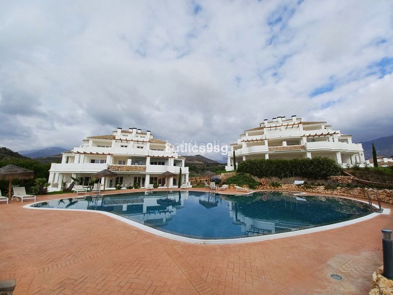 Foto cb64557e-29a7-4b39-a46e-da8c1a756a79. Flat in Aloha Marbella