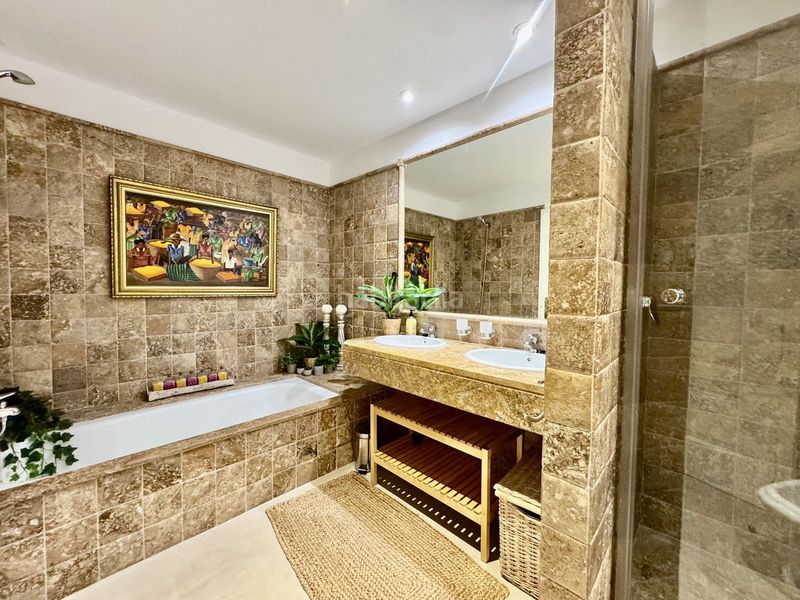 Foto 3f6b6b83-aeb8-44ff-9658-1eb06e857c06. Piso en Los Flamingos Benahavís