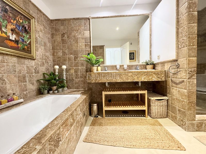 Foto c8321495-5b89-4d24-83de-a18c888ec971. Piso en Los Flamingos Benahavís