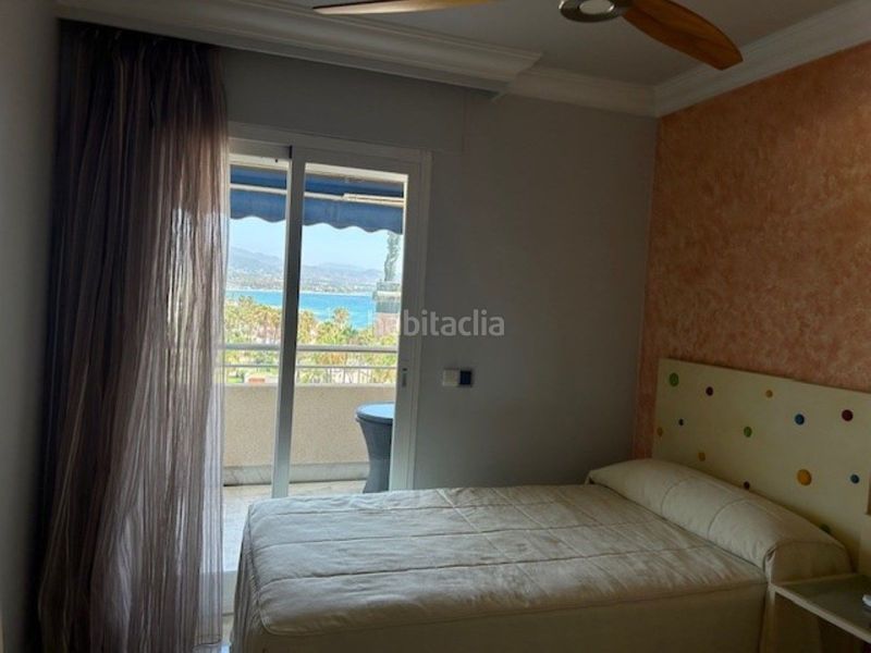 Foto d5c87b7d-9030-4d20-bcda-103cb3ee2f5b. Pis a Puerto Banús Marbella