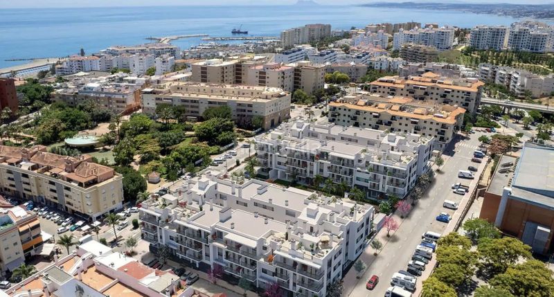 Foto 68bd9c4d-474c-45b6-b05c-1be07ebbae12. Piso en Centro Estepona
