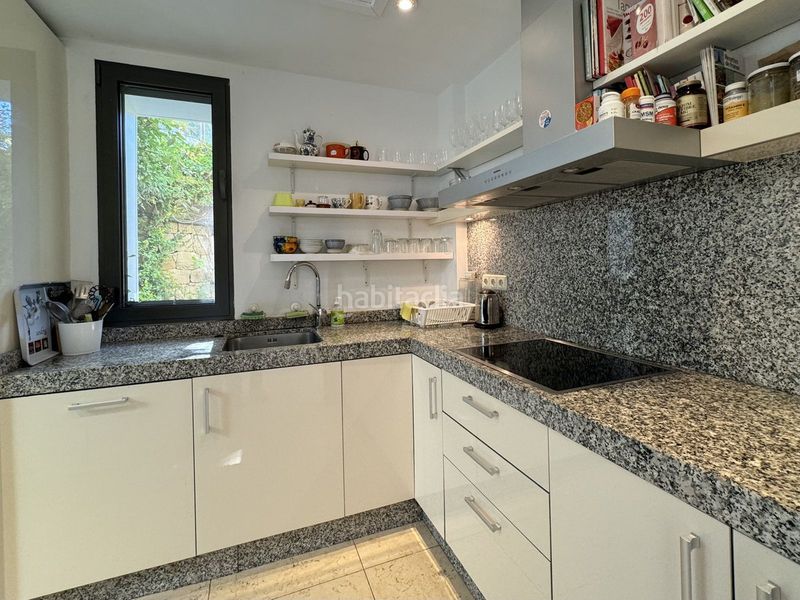 Foto 60e43d92-b081-46c0-bd45-f8de2b9fcba2. Pis a Alto de los Monteros Marbella