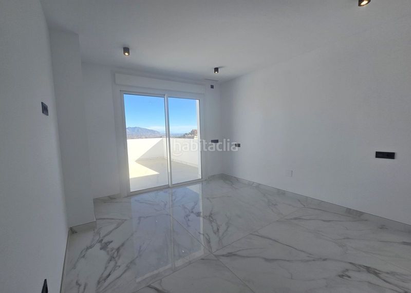 Foto 29db2e2c-6202-4571-9e54-d25ea705f165. Casa adosada en La Mairena Ojén