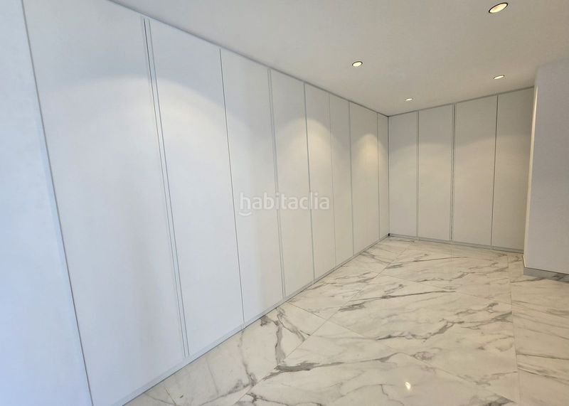 Foto 36bd8a49-4edf-43cf-8ac2-d3f25dd4275c. Casa adosada en La Mairena Ojén