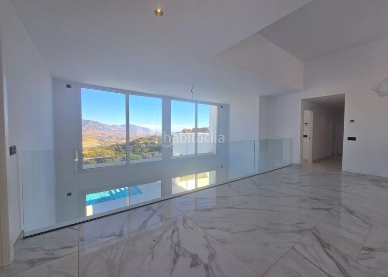 Foto bc86f69e-18c0-431c-9375-7b8bafb68a72. Casa adosada en La Mairena Ojén