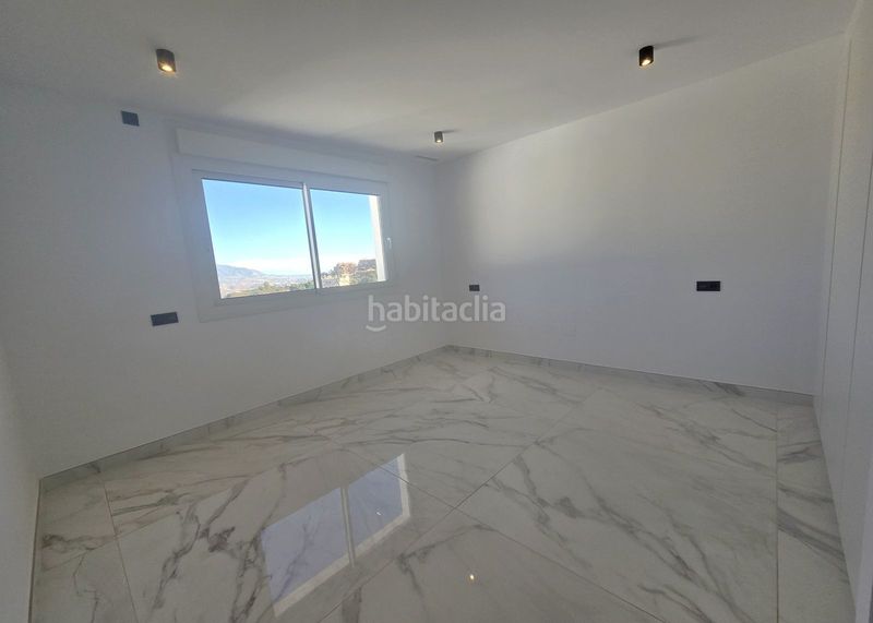 Foto cf78505e-12bd-4229-b338-d2efb424e23b. Casa adosada en La Mairena Ojén