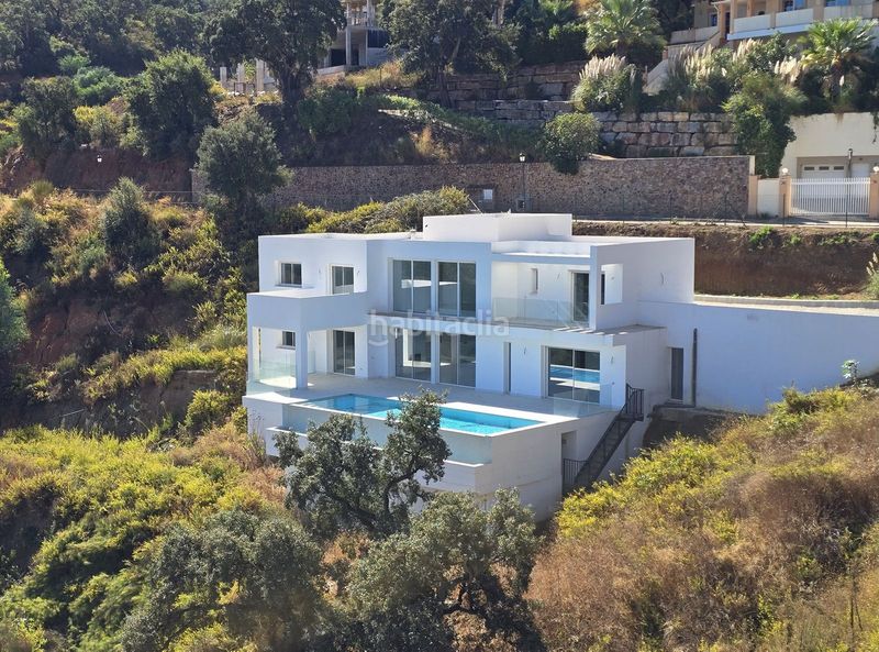 Foto a3148166-ff6d-4e23-83fe-72fd8c122843. Casa adossada a La Mairena Ojén