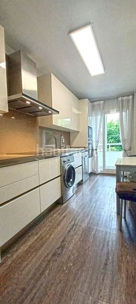 Foto f6dab10f-c86f-48f0-bc85-25f77a1e52d9. Piso en Casco Antiguo Marbella