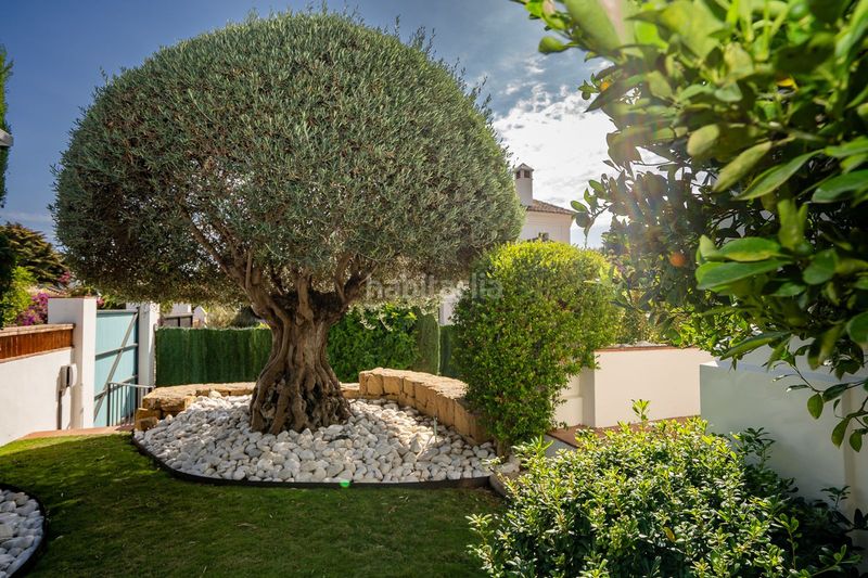 Foto 5d0f41f1-97dc-40db-ad69-1b024bc24d93. Casa adosada en Guadalmina Baja Marbella