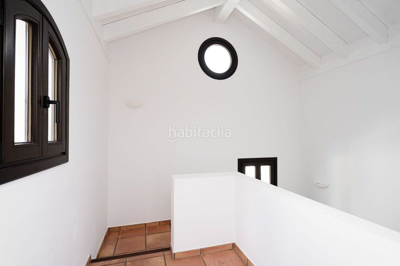 Foto 0dc381e2-8e30-447e-8b2a-c1465fa880a8. Casa adossada amb aparcament a Guadalmina Baja Marbella